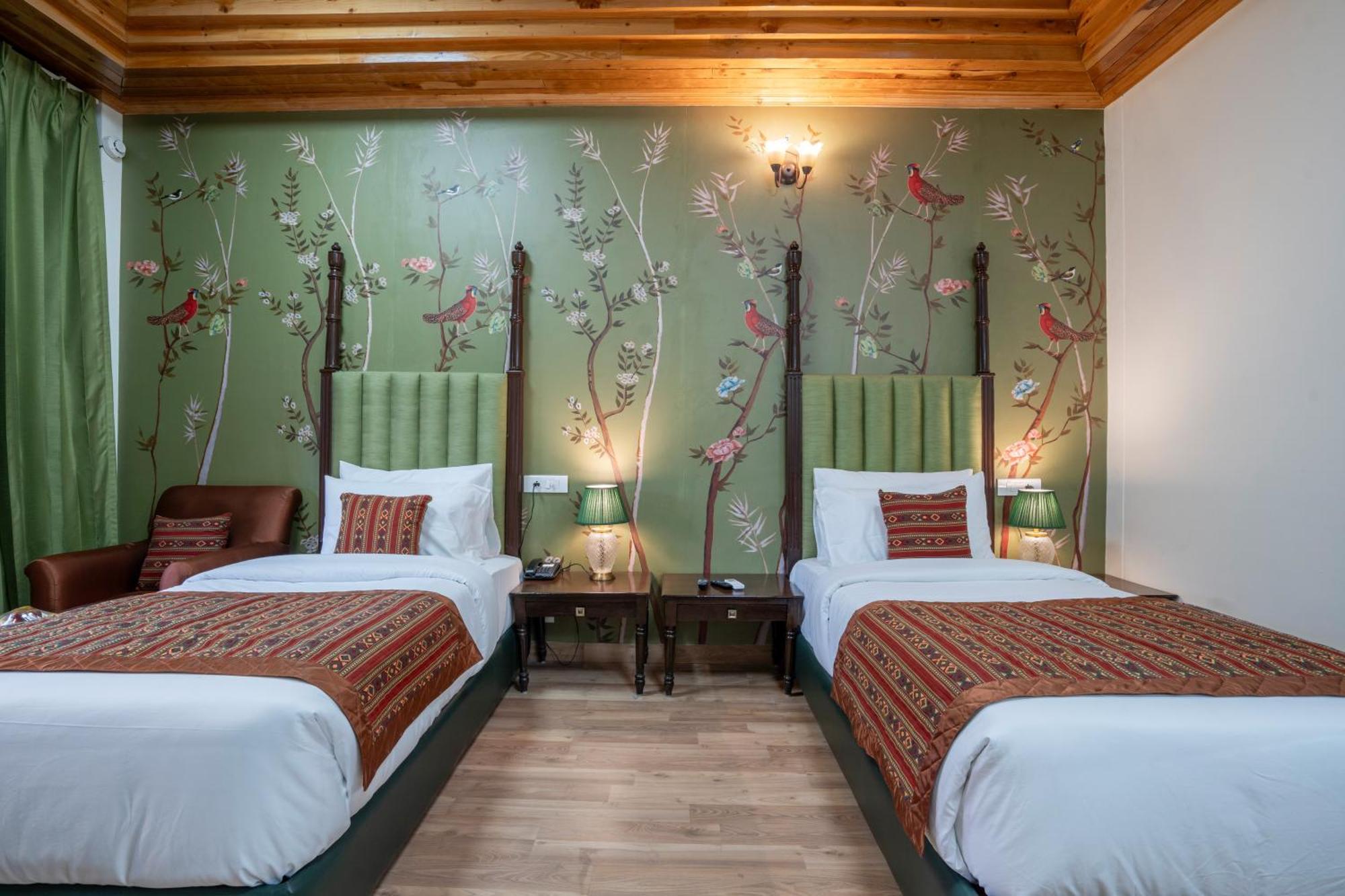 Hotel Devlok Himachal Swarg By Beas - Your Gateway To Heaven Baragrān エクステリア 写真