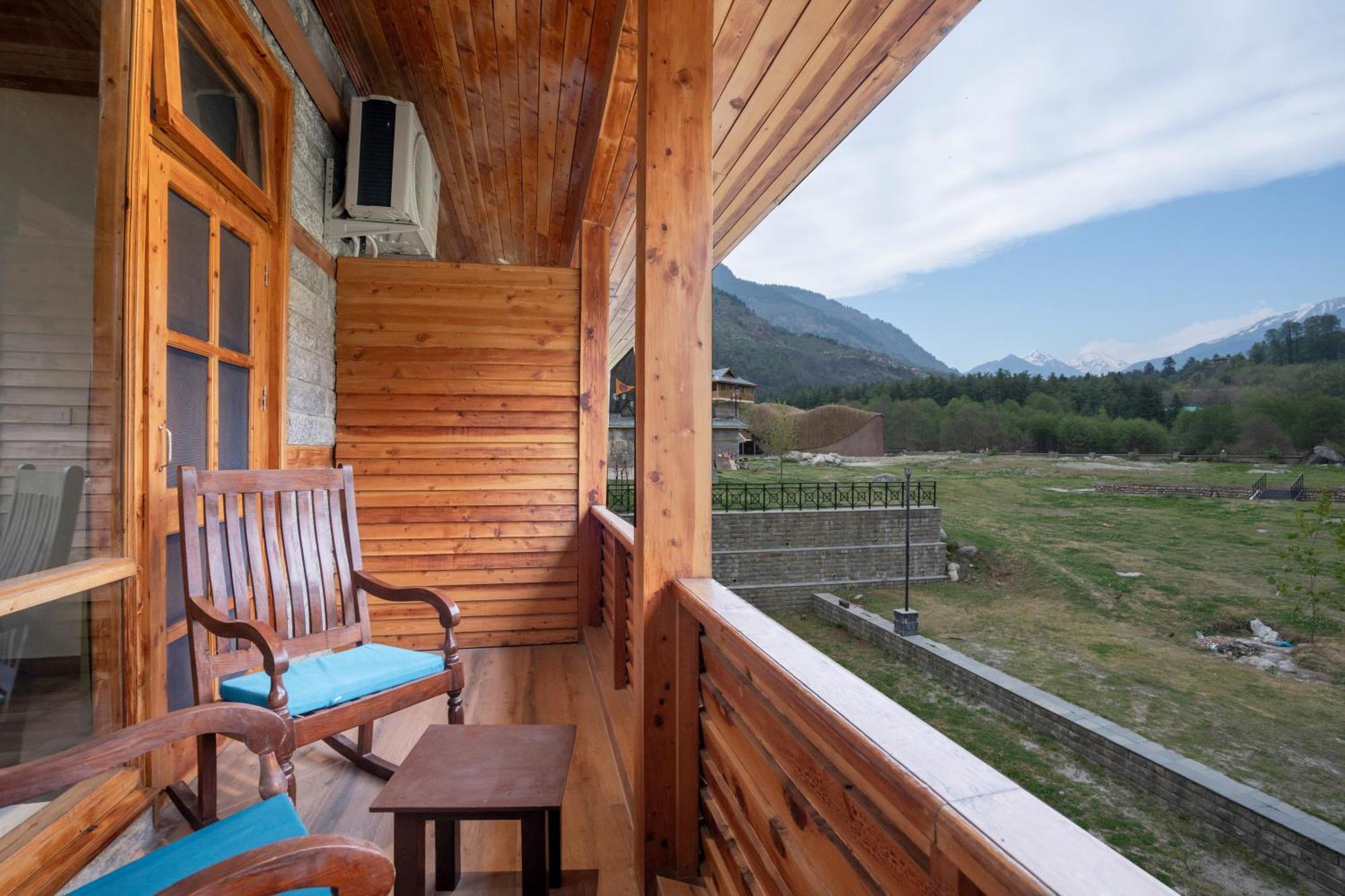 Hotel Devlok Himachal Swarg By Beas - Your Gateway To Heaven Baragrān エクステリア 写真