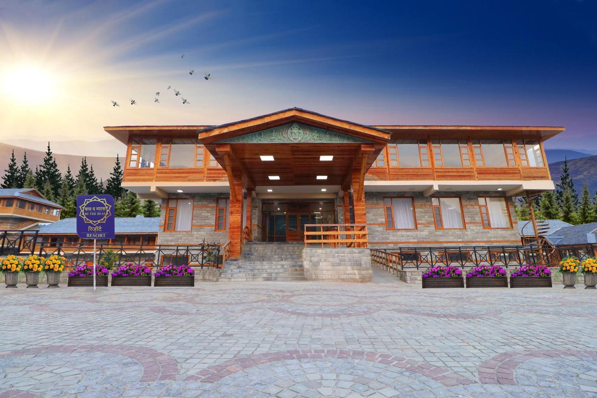 Hotel Devlok Himachal Swarg By Beas - Your Gateway To Heaven Baragrān エクステリア 写真